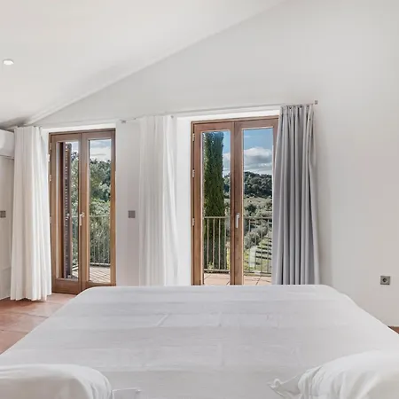 Cortijo La Almazara Ronda